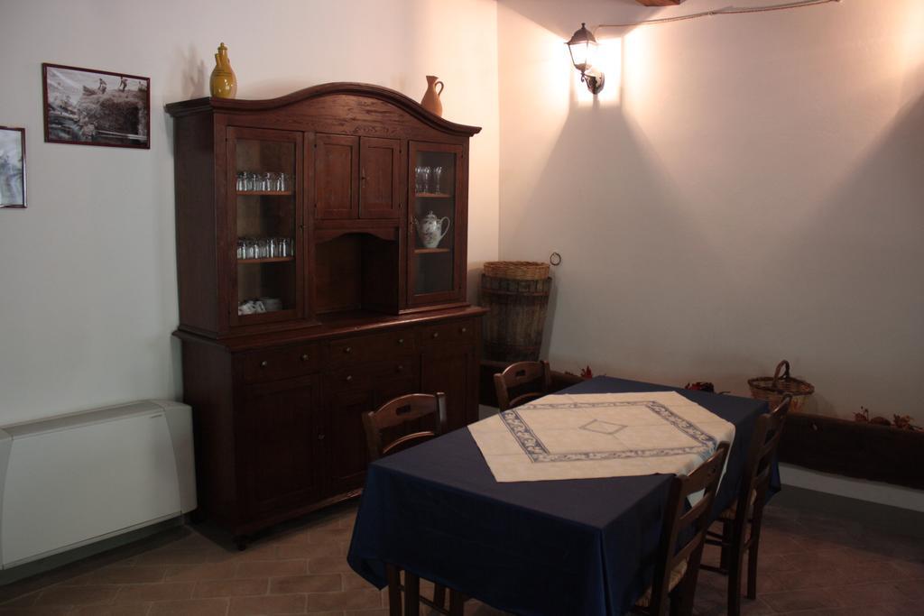Il Vallone Di Melezzole Villa Kültér fotó